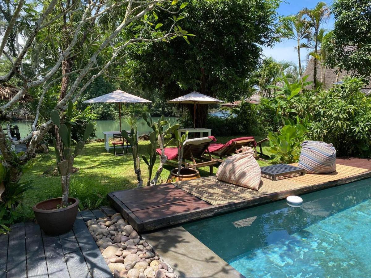 チャン島 Maddekehaoo Eco Mansion Bed & Breakfast エクステリア 写真