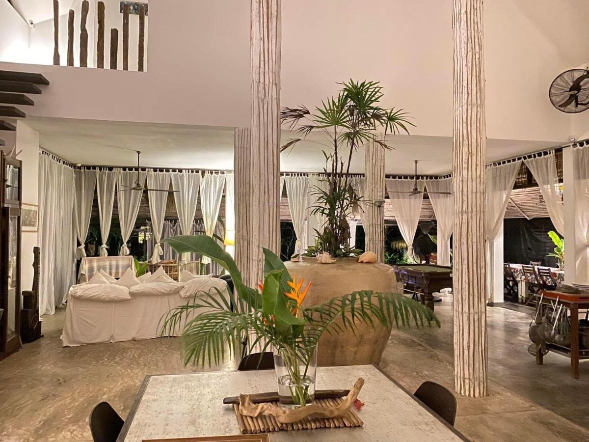 チャン島 Maddekehaoo Eco Mansion Bed & Breakfast エクステリア 写真