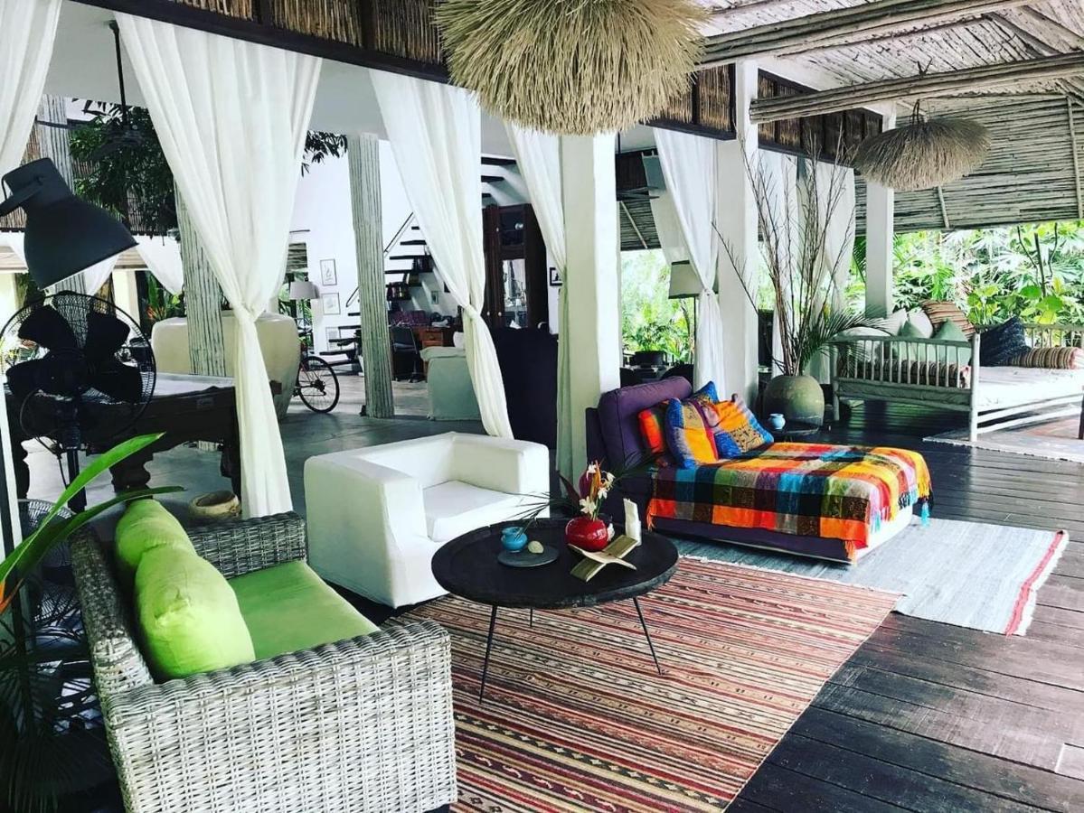 チャン島 Maddekehaoo Eco Mansion Bed & Breakfast エクステリア 写真